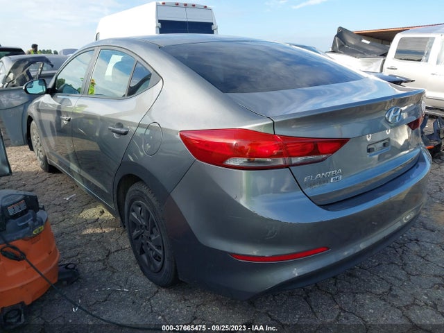 Hyundai ELANTRA SE 2018 KMHD74LF2JU595220 Image 3