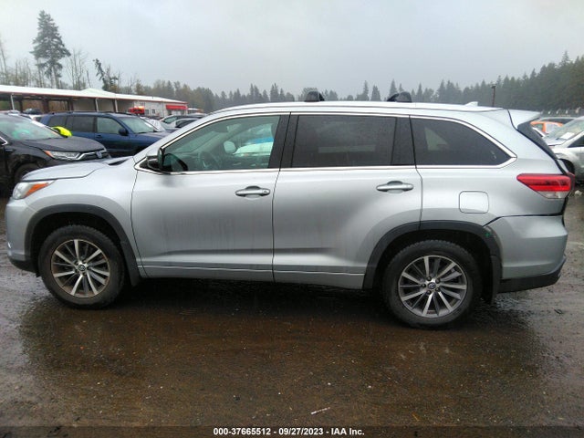 Toyota Highlander Xle/se 2017 5TDJZRFH6HS423928 Image 14