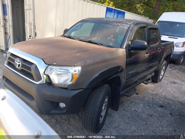 Toyota Tacoma Prerunner 2014 5TFJX4GN5EX029839 Image 2