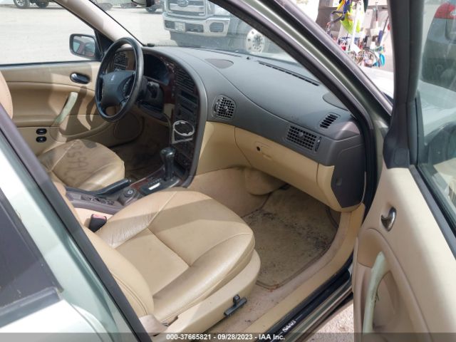 2001 SAAB 9-5 YS3EF58Z313014620 Photo 4