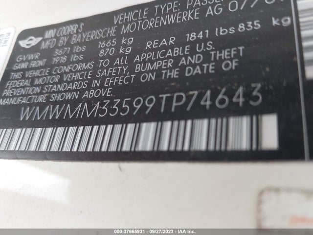2009 MINI COOPER CLUBMAN WMWMM33599TP74643 Photo 8