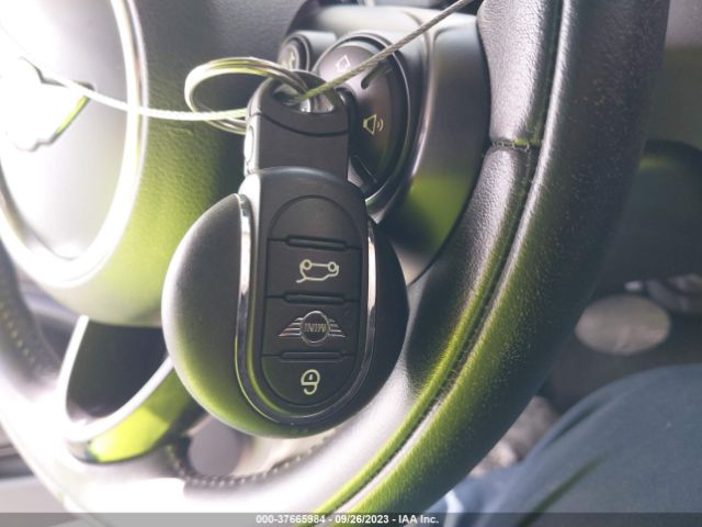 WMWXP5C51G2D14849 Mini COOPER HARDTOP