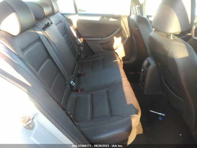 3VWD07AJ3FM227106 Volkswagen Jetta Sedan 1.8t Se