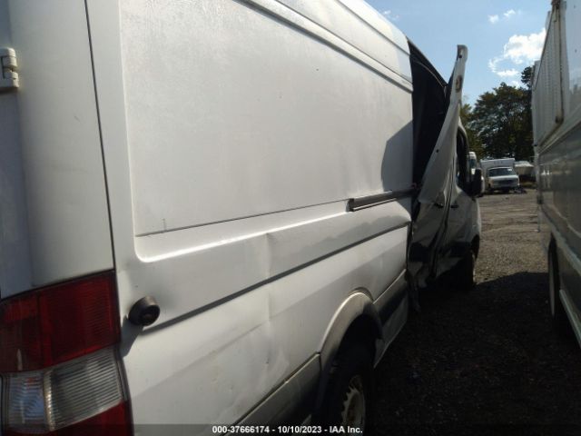 WD3PE8DB5FP132921 Mercedes-Benz SPRINTER CARGO VANS