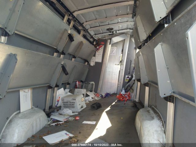 WD3PE8DB5FP132921 Mercedes-Benz SPRINTER CARGO VANS