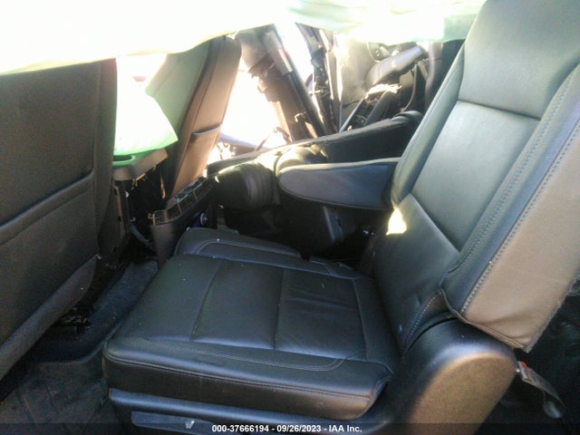 Chevrolet Suburban Z71 2022 1GNSKDKD0NR150257 Image 8