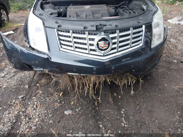 3GYFNEE32ES586285 Cadillac Srx Luxury Collection