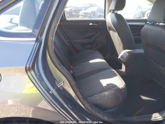 3VWCB7BU9KM268431 Volkswagen Jetta S/se/r-line