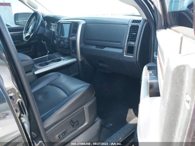 1C6RR7MT8GS272859 RAM 1500 Sport