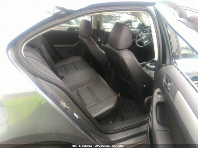 3VWD17AJXEM291414 Volkswagen Jetta Sedan Se W/connectivity
