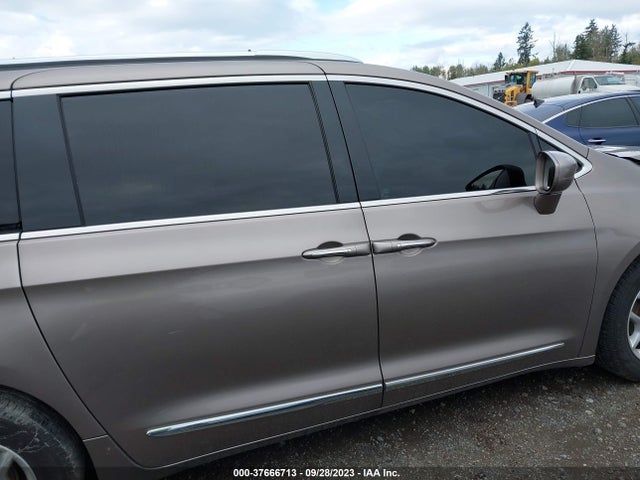 2C4RC1EG0HR759517 Chrysler Pacifica Touring-l Plus
