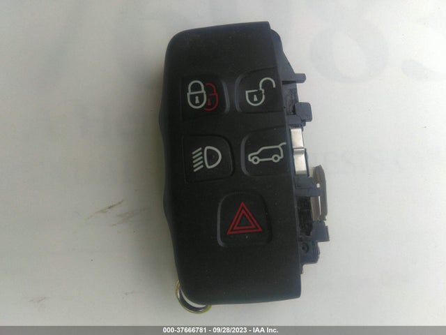 2017 JAGUAR F-PACE SADCK2BN4HA088010 Photo 10