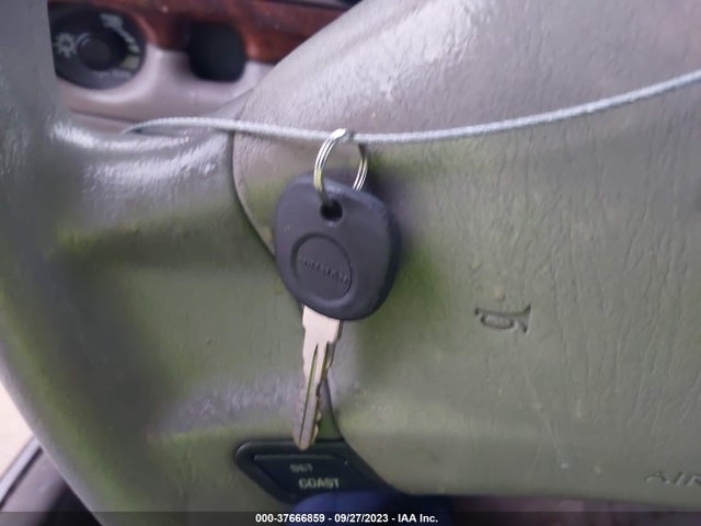 2001 CHEVROLET IMPALA VIN: 2G1WF52EX19126770