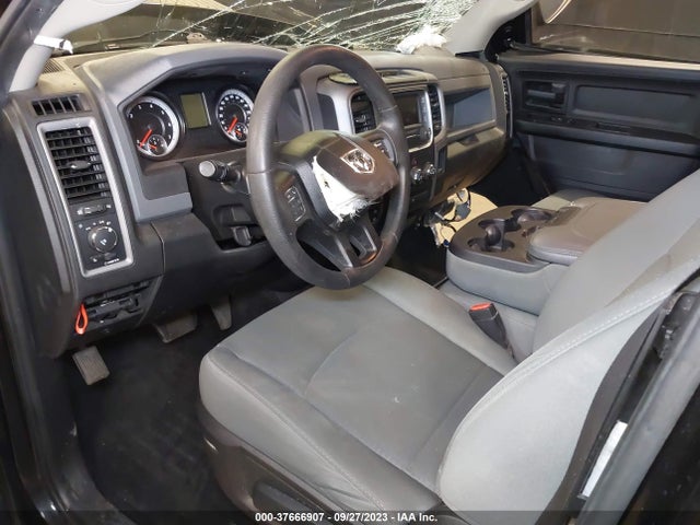 1C6RR7KT9FS679543 RAM 1500 Express