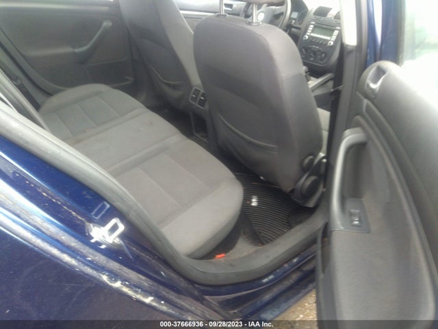 2007 VOLKSWAGEN RABBIT VIN: WVWDS71KX7W034913