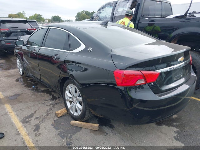Chevrolet IMPALA LT 2018 2G1105S33J9101820 Image 3