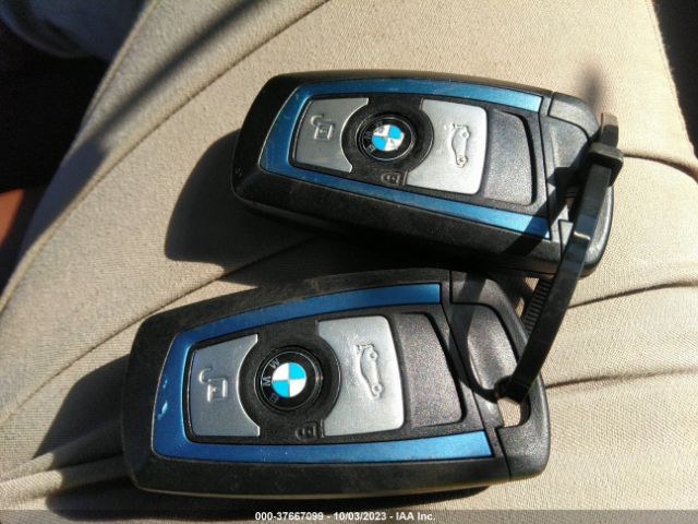 WBA1M1C55FVZ99536 BMW 2 Series M235i