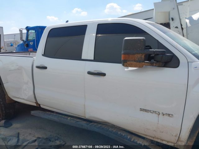 1GT12NEY9KF261640 GMC SIERRA 2500HD