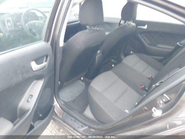 3KPFK4A70HE140639 KIA FORTE LX