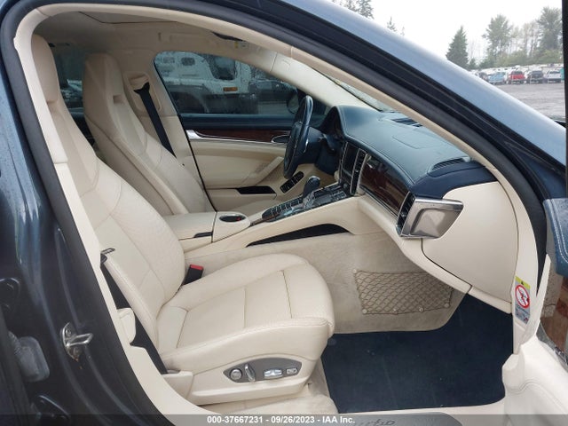 2010 PORSCHE PANAMERA WP0AC2A74AL090045 Photo 4