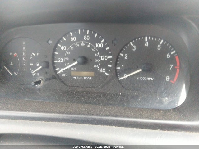 2001 TOYOTA CAMRY LE/XLE VIN: 4T1BF22K91U964555