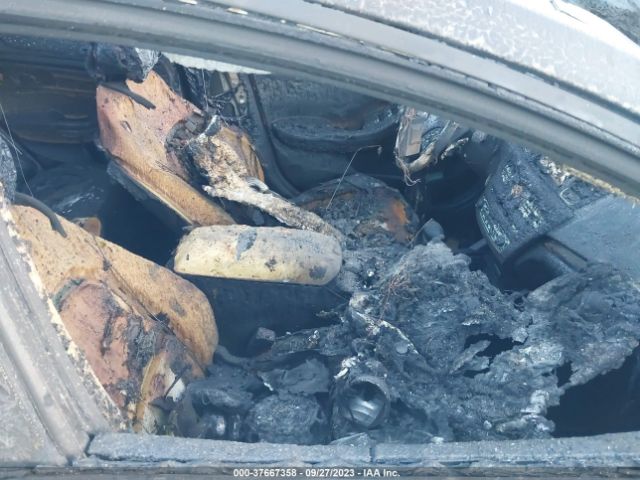 KNALN4D78E5127096 KIA Cadenza Premium