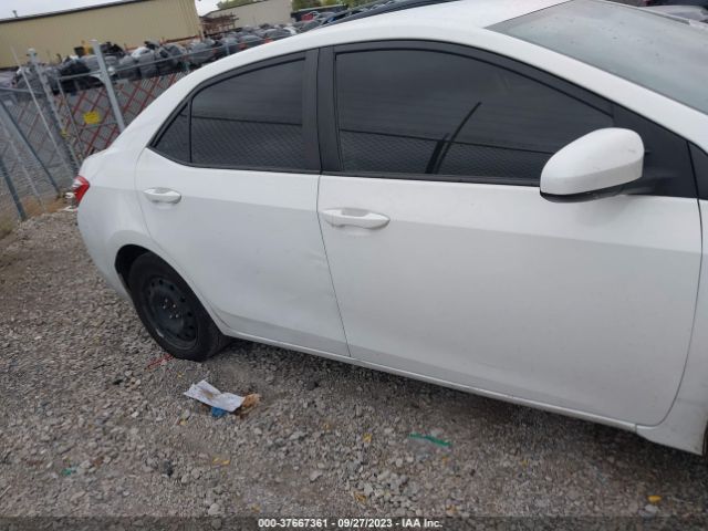 5YFBURHE4FP278402 Toyota COROLLA LE
