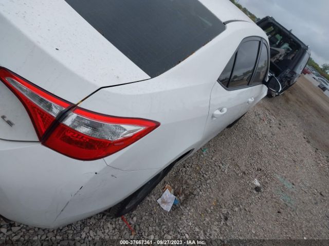 5YFBURHE4FP278402 Toyota COROLLA LE