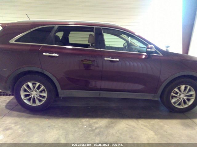 5XYPG4A50JG358870 KIA Sorento Lx V6