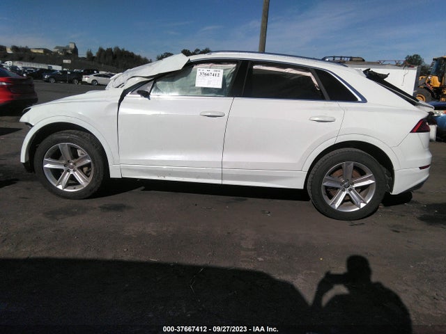 WA1AVAF19KD012262 Audi Q8 PREMIUM