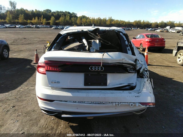 WA1AVAF19KD012262 Audi Q8 PREMIUM