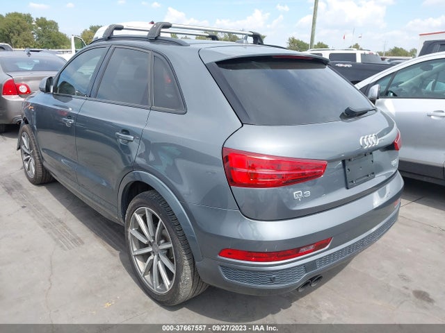 WA1GCCFS1HR007864 Audi Q3 Prestige