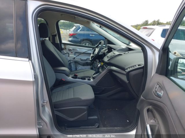 1FMCU0G71GUB61668 Ford ESCAPE SE
