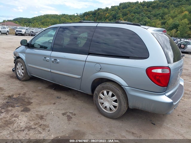 2005 CHRYSLER TOWN & COUNTRY TOURING VIN: 2C8GP54L35R136632