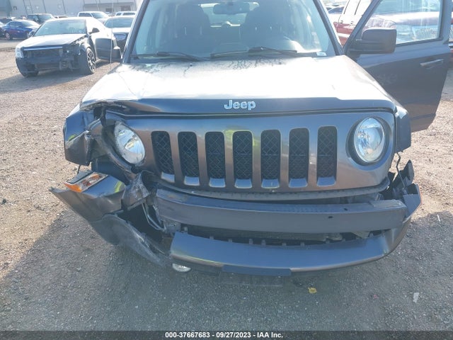 1C4NJRFB7HD159957 Jeep Patriot Latitude