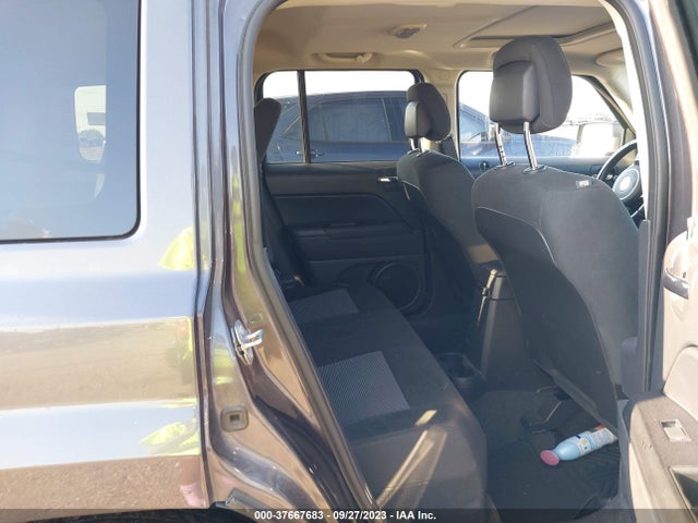 1C4NJRFB7HD159957 Jeep Patriot Latitude