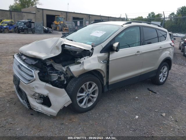 1FMCU9HD6JUA98583 Ford ESCAPE SEL