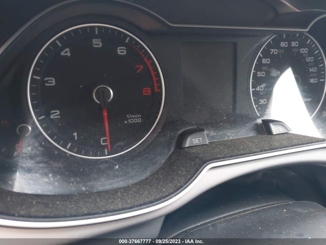 Audi A4 PREMIUM 2014 WAUDFAFL5EN030304 Image 7