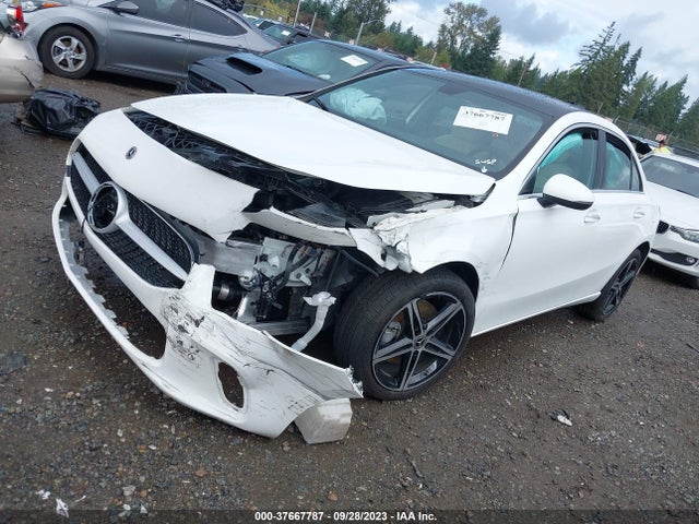 W1K3G4FB5NJ356797 Mercedes-Benz A-class A 220