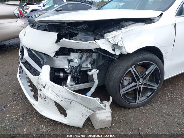 W1K3G4FB5NJ356797 Mercedes-Benz A-class A 220