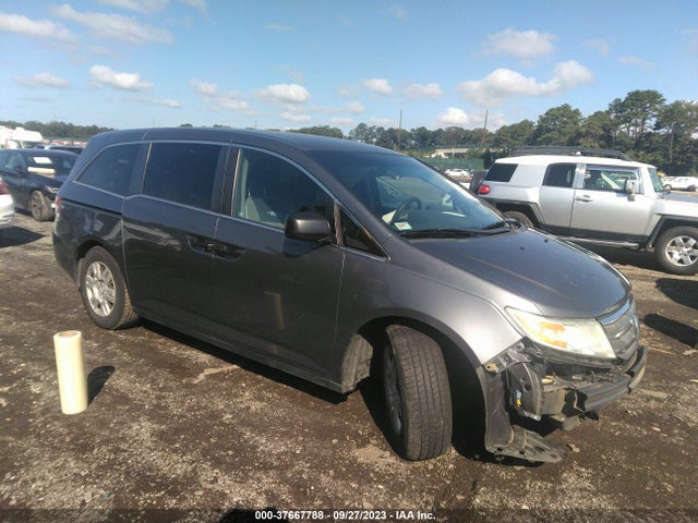 2011 HONDA ODYSSEY LX VIN: 5FNRL5H21BB090717