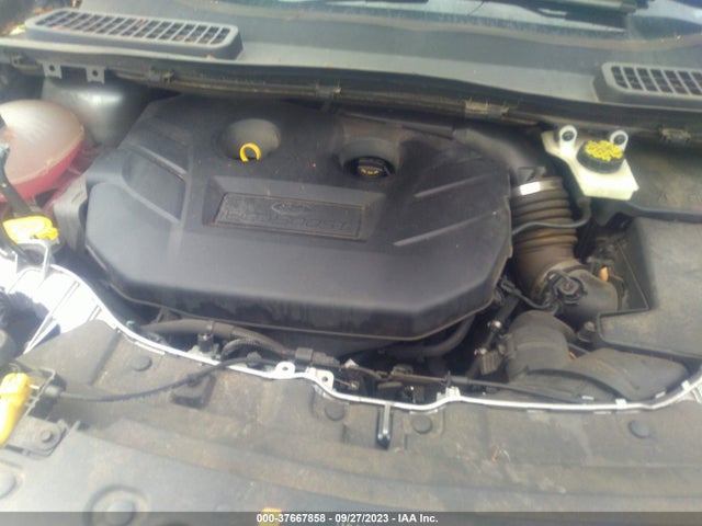 Ford Escape Titanium 2017 1FMCU9J9XHUE63055 Image 10