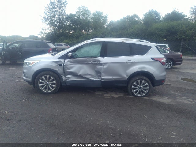 Ford Escape Titanium 2017 1FMCU9J9XHUE63055 Image 14
