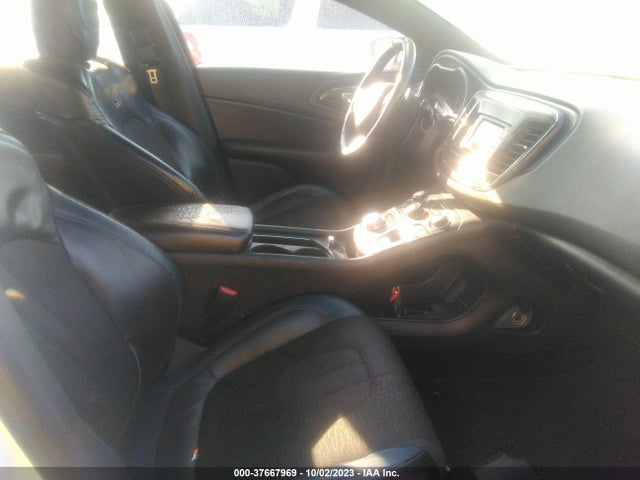 Chrysler 200 S 2016 1C3CCCBB8GN174114 Image 5