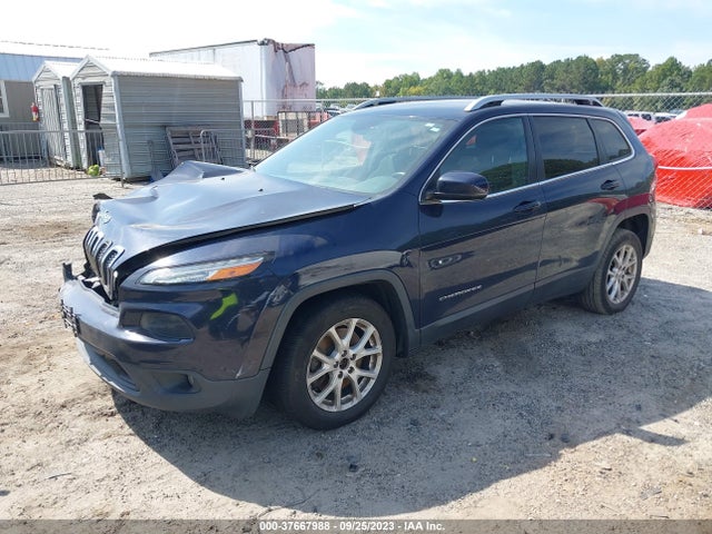 Jeep Cherokee Latitude 2016 1C4PJLCB6GW195555 Image 2