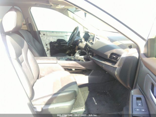 5N1BT3BA8NC717173 Nissan ROGUE SV