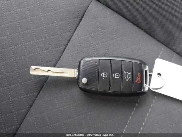 5XYPG4A39JG413475 KIA SORENTO L