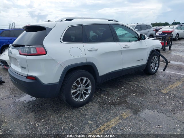 1C4PJLLB7KD111702 Jeep Cherokee Latitude Plus