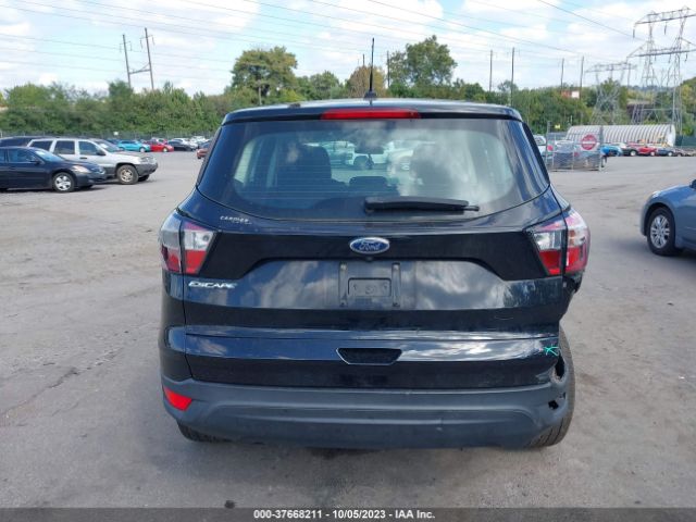 1FMCU0F79HUF00440 Ford ESCAPE S
