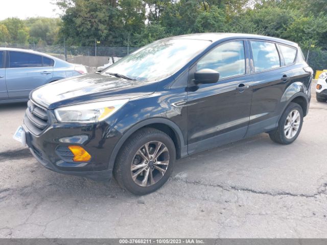 1FMCU0F79HUF00440 Ford ESCAPE S
